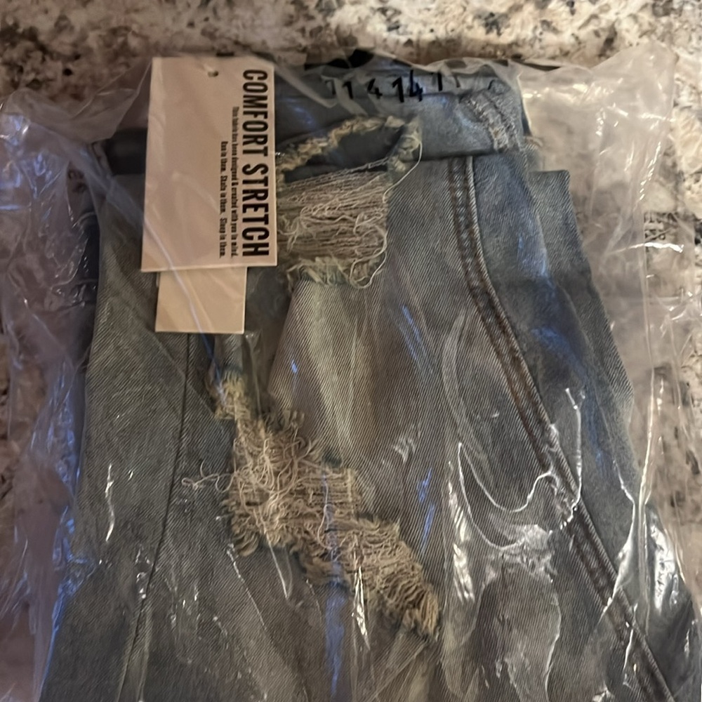 Jeans - Picture 5 of 5